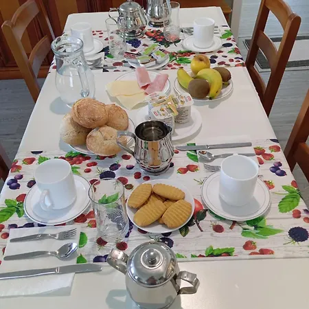 Vendégház Casa Talika 3*